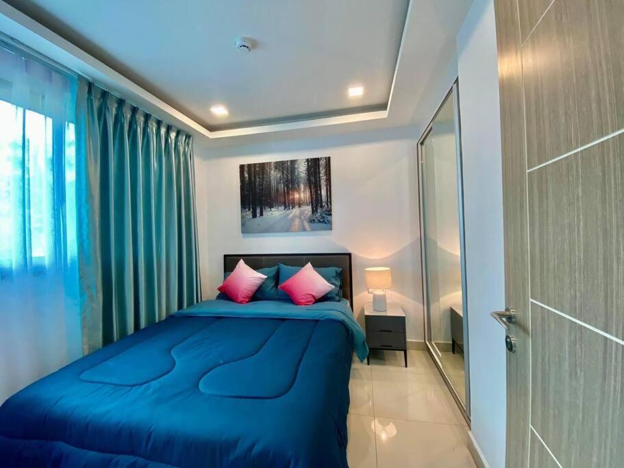 Apartment Pool View Arcadia Continental 1 Bedroom Pattaya